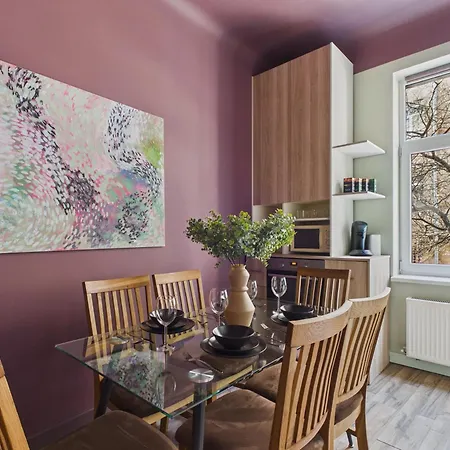 アパート 2br Family Budget By Daugava River *